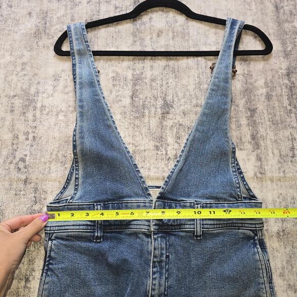 Free People Overalls Womens 4 Blue Denim Wide Leg Adjustable Straps Pockets Zip - Picture 4 of 16